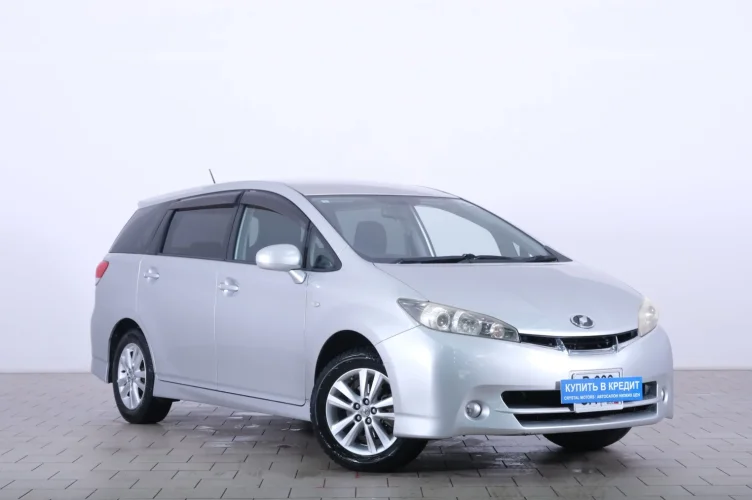 Toyota Wish 1 из 6