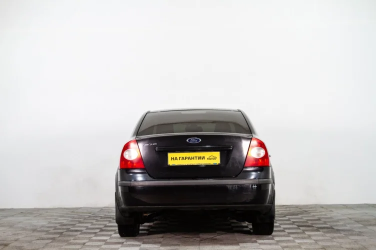 Ford Focus 5 из 6
