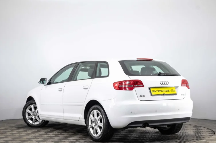Audi A3 4 из 6