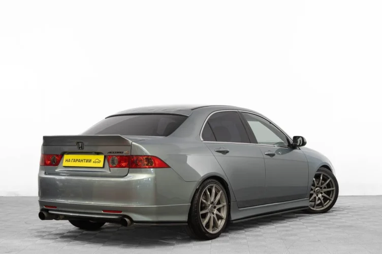 Honda Accord 4 из 6