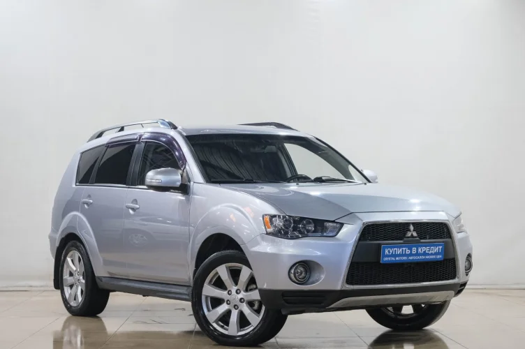 Mitsubishi Outlander 1 из 6