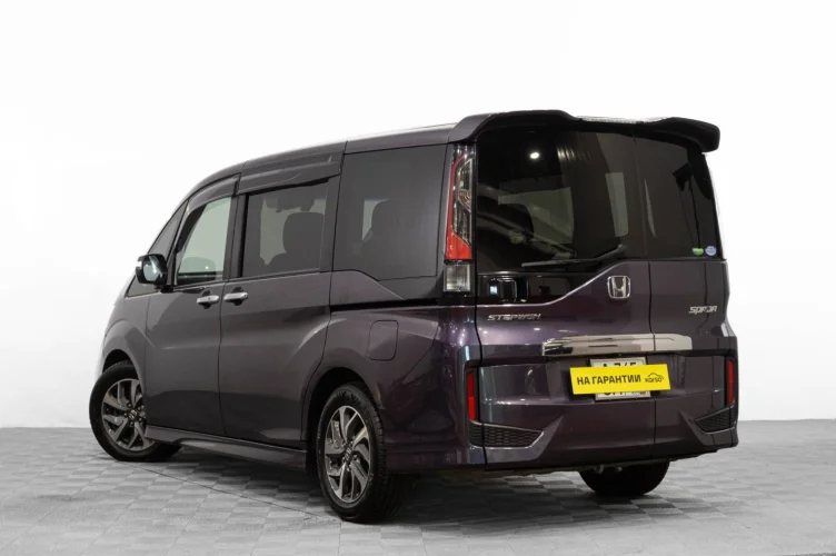 Honda Stepwgn 6 из 6