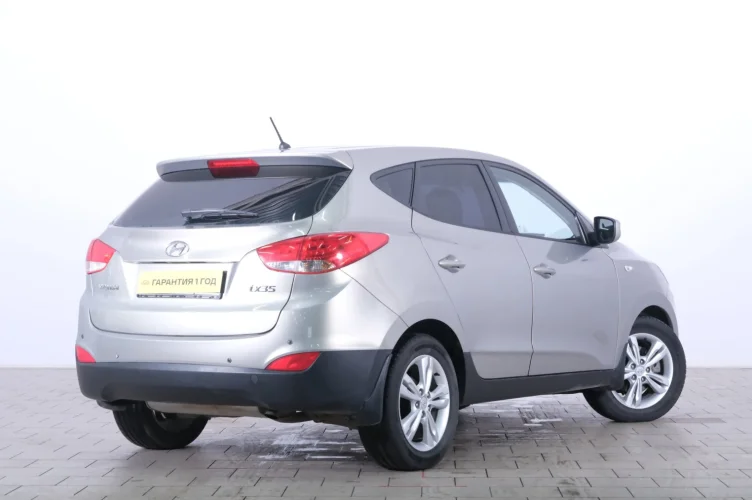 Hyundai ix35 6 из 6