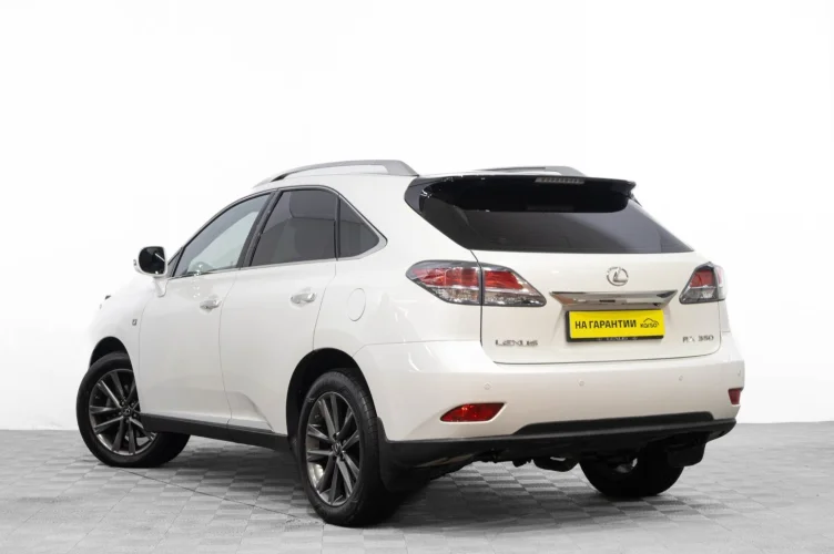 Lexus RX 6 из 6