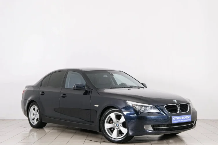 BMW 5 серия 1 из 6