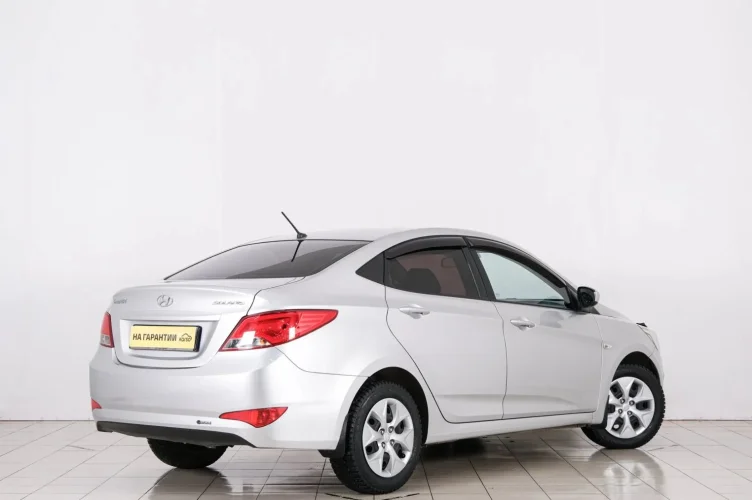 Hyundai Solaris 6 из 6