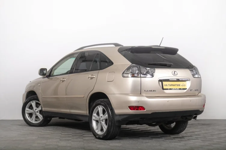 Lexus RX 5 из 6