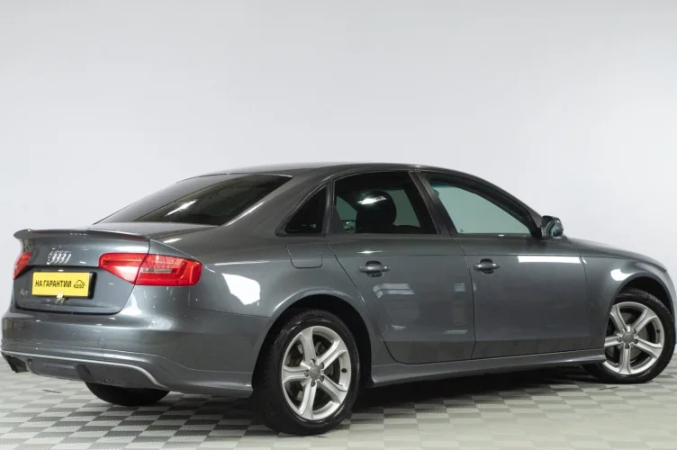 Audi A4 6 из 6