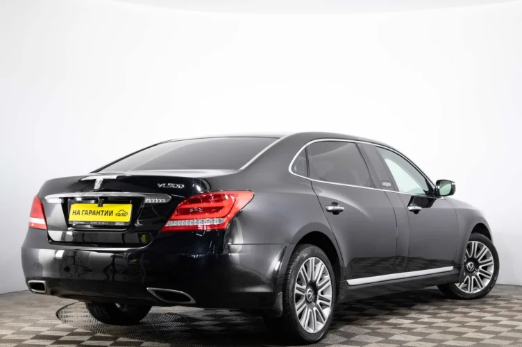 Hyundai Equus 6 из 6