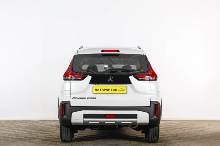 Mitsubishi Xpander Cross 5 из 6