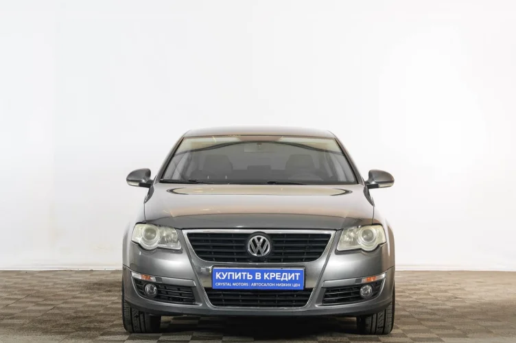 Volkswagen Passat 2 из 6