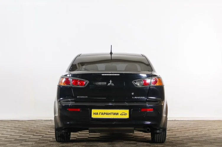 Mitsubishi Lancer 5 из 6