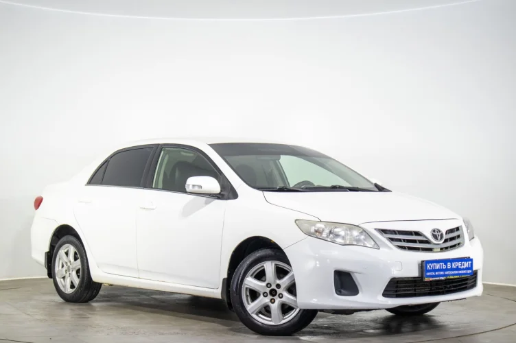 Toyota Corolla 1 из 6