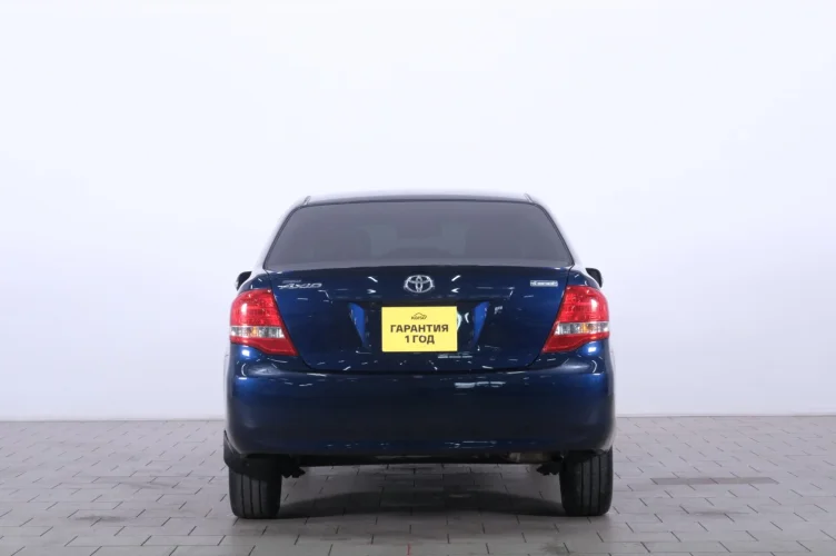 Toyota Corolla Axio 5 из 6