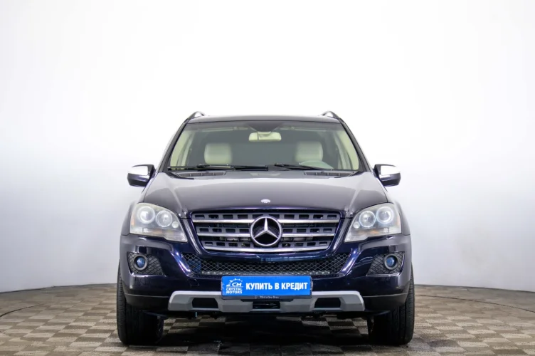 Mercedes-Benz M-класс 2 из 6
