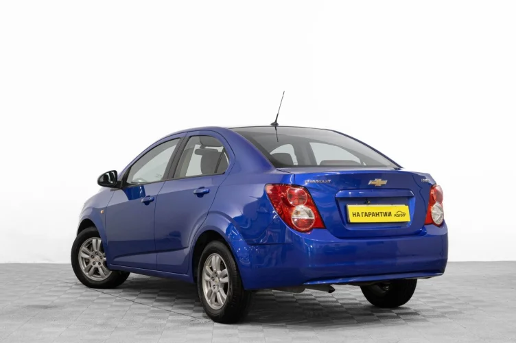 Chevrolet Aveo 6 из 6