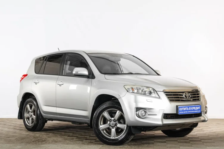 Toyota RAV4 1 из 6