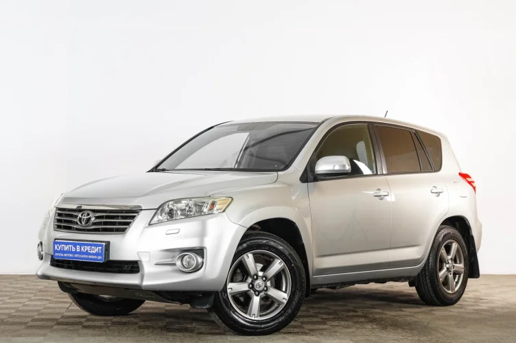 Toyota RAV4 3 из 6