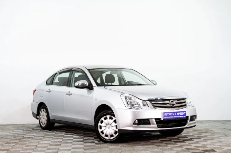 Nissan Almera