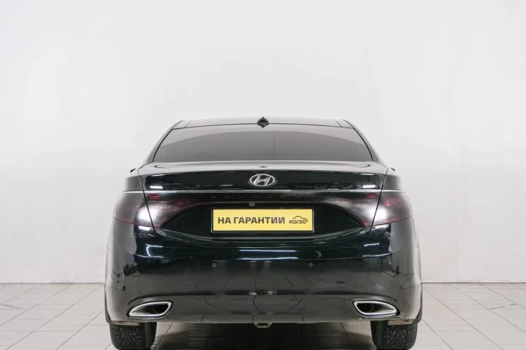Hyundai Grandeur 5 из 6