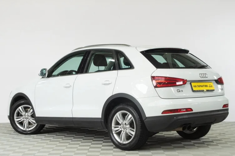 Audi Q3 4 из 6