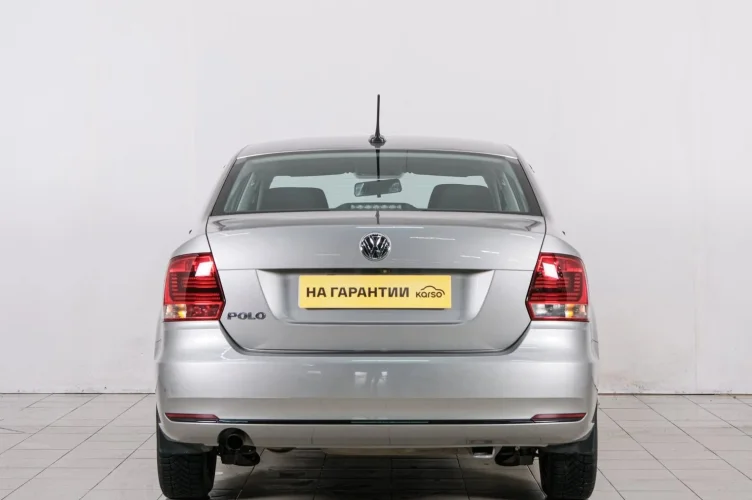 Volkswagen Polo 5 из 6