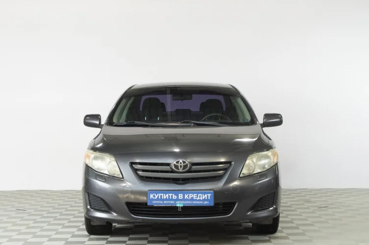 Toyota Corolla 2 из 6