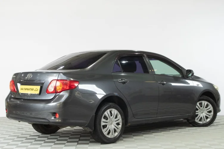Toyota Corolla 6 из 6