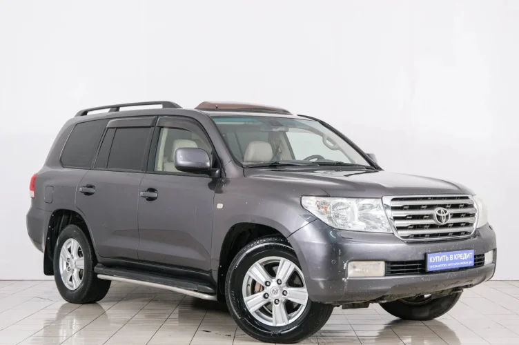 Toyota Land Cruiser 1 из 6