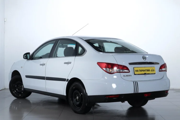 Nissan Almera 4 из 6