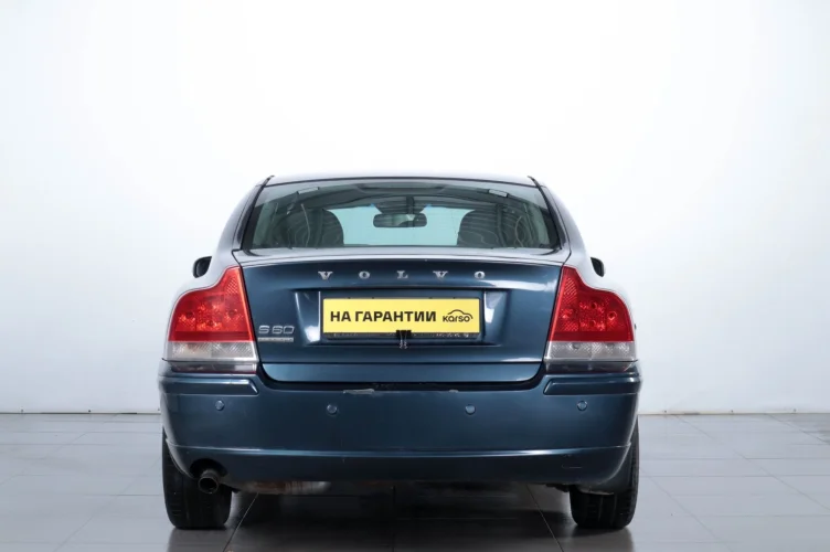 Volvo S60 5 из 6