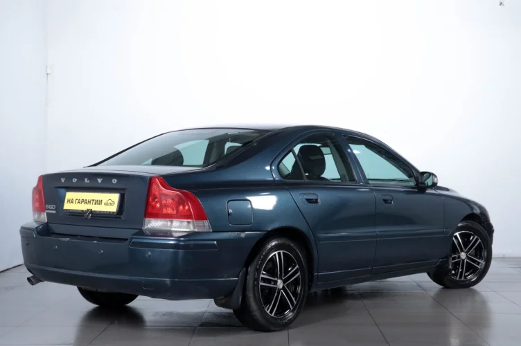 Volvo S60 6 из 6