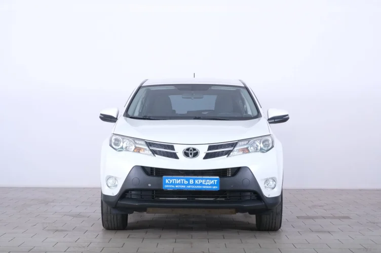 Toyota RAV4 2 из 6