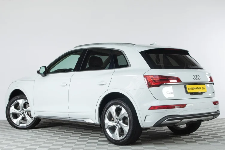 Audi Q5 4 из 6