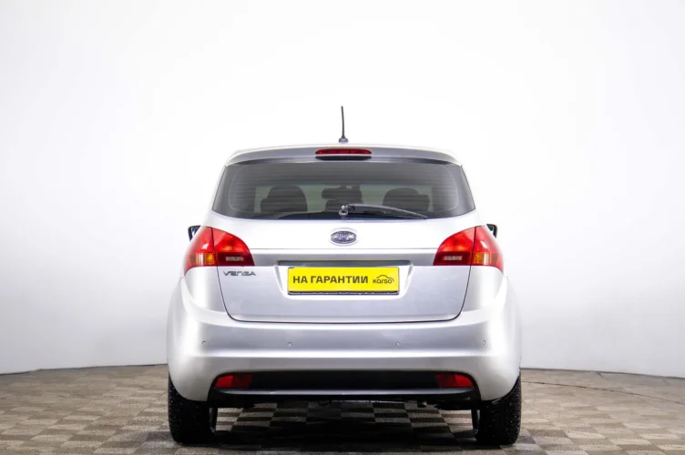KIA Venga 5 из 6