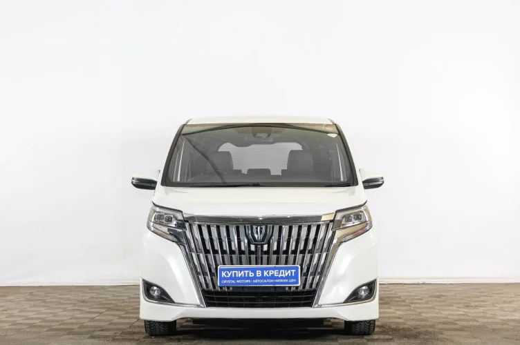 Toyota Esquire 2 из 6