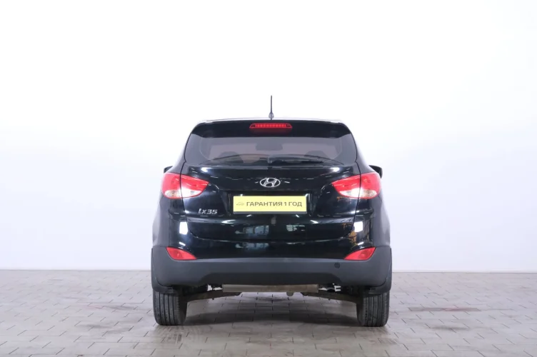Hyundai ix35 5 из 6