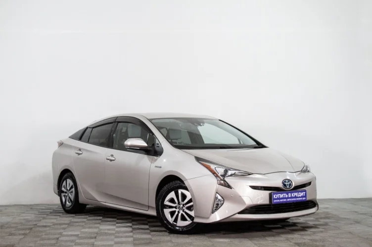 Toyota Prius 1 из 6