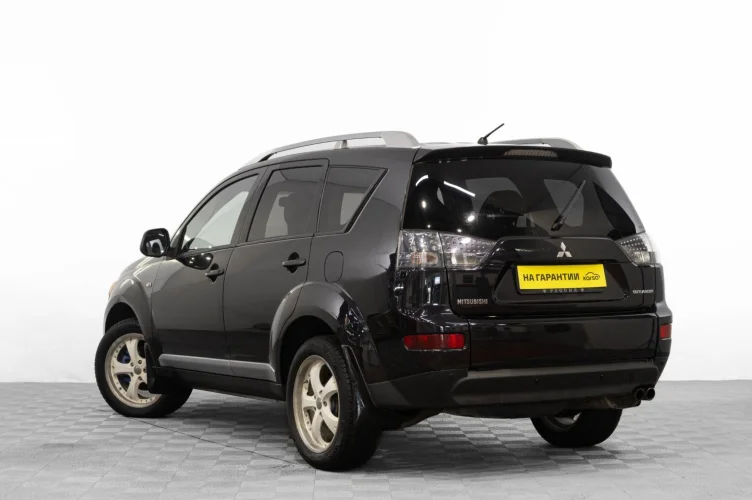 Mitsubishi Outlander 6 из 6