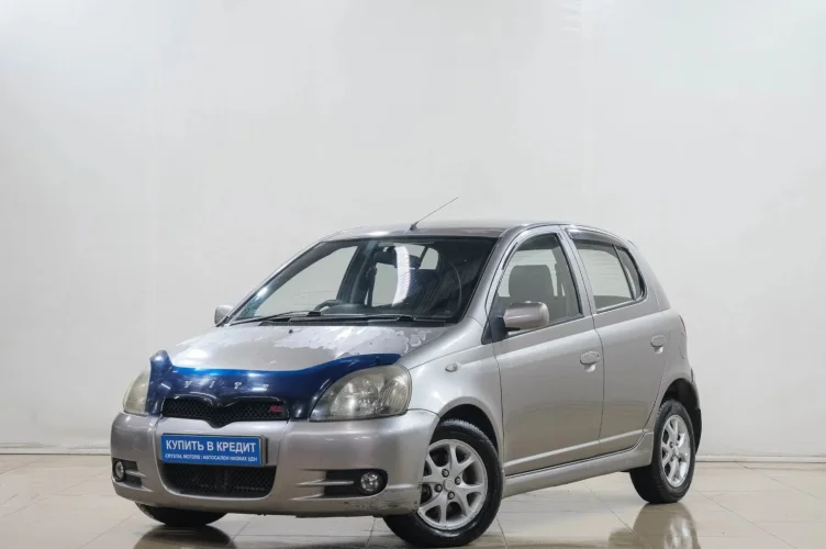 Toyota Vitz 3 из 6