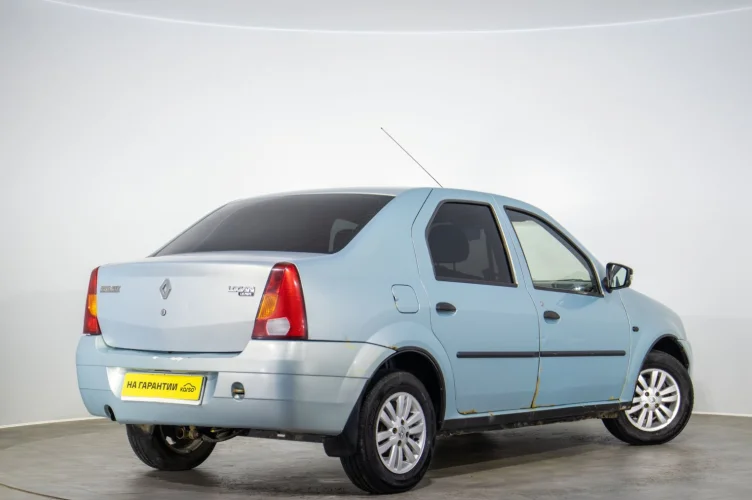 Renault Logan 5 из 6