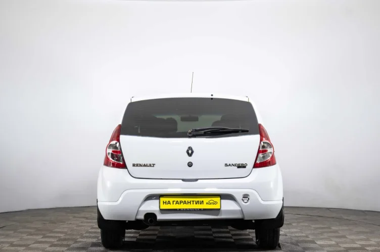 Renault Sandero 5 из 6