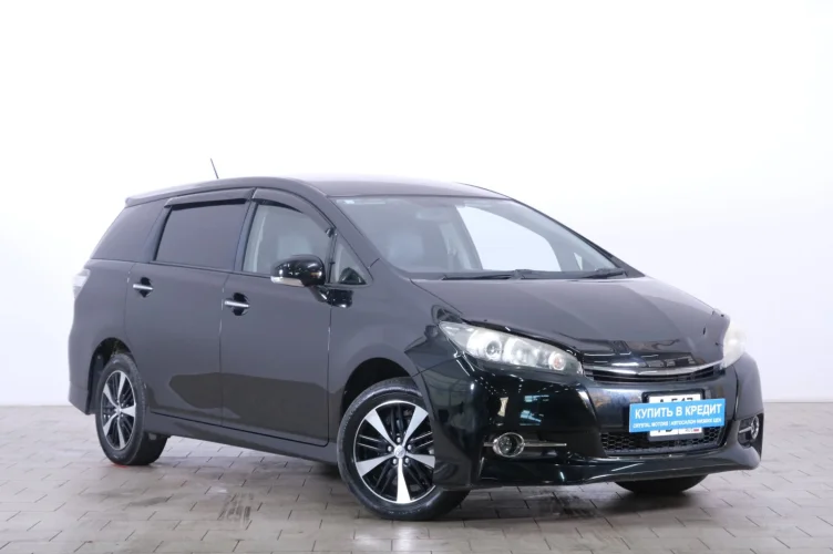 Toyota Wish 1 из 6