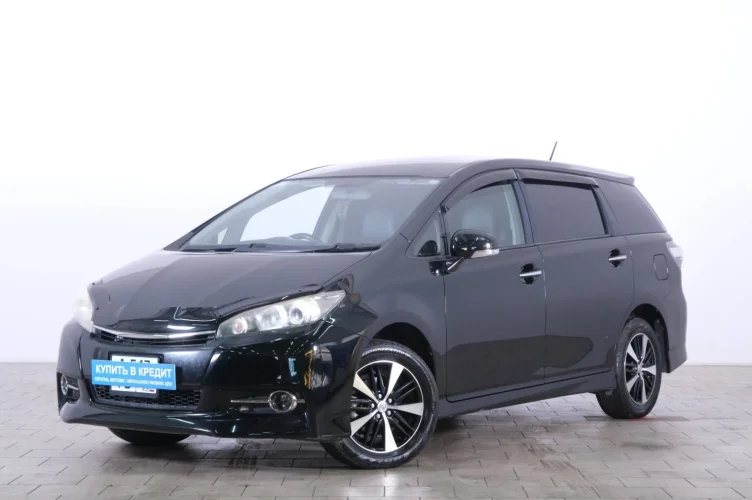 Toyota Wish 3 из 6