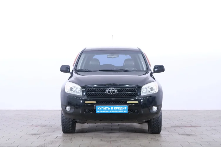 Toyota RAV4 2 из 6