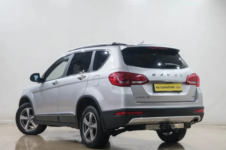 Haval H6 4 из 6