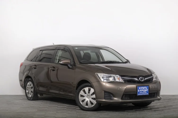 Toyota Corolla Fielder 1 из 6