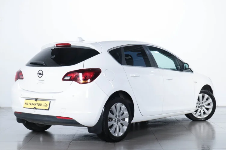 Opel Astra 6 из 6