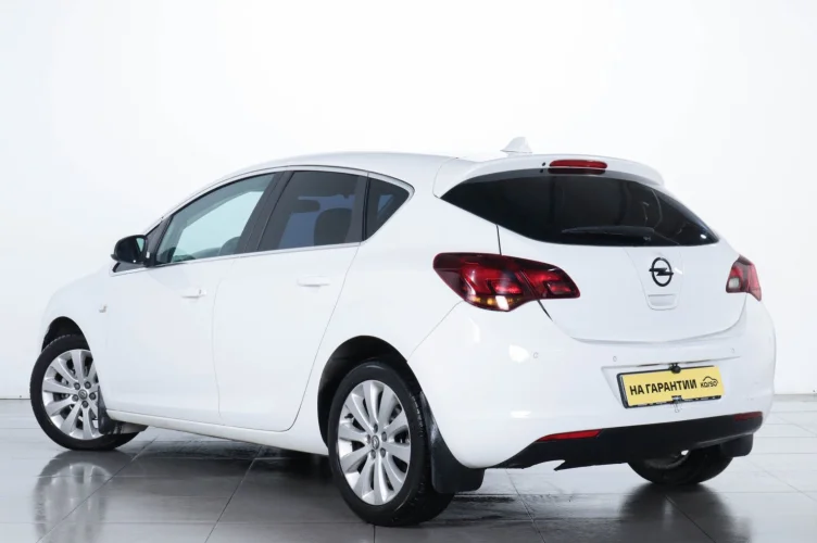 Opel Astra 4 из 6