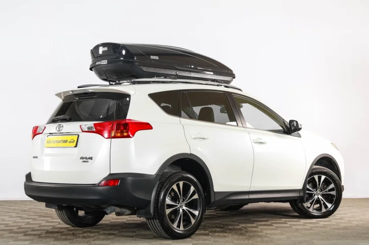 Toyota RAV4 6 из 6